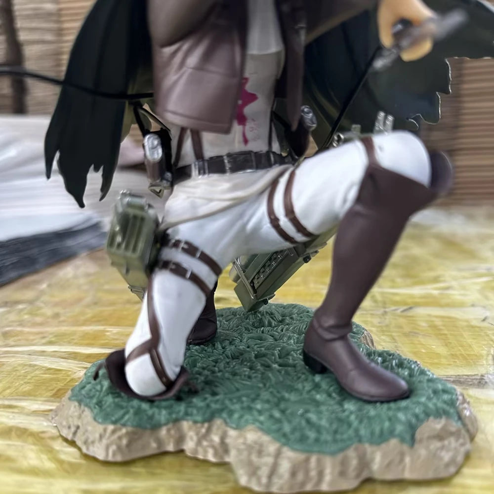 Attack On Titan Levi Ackerman